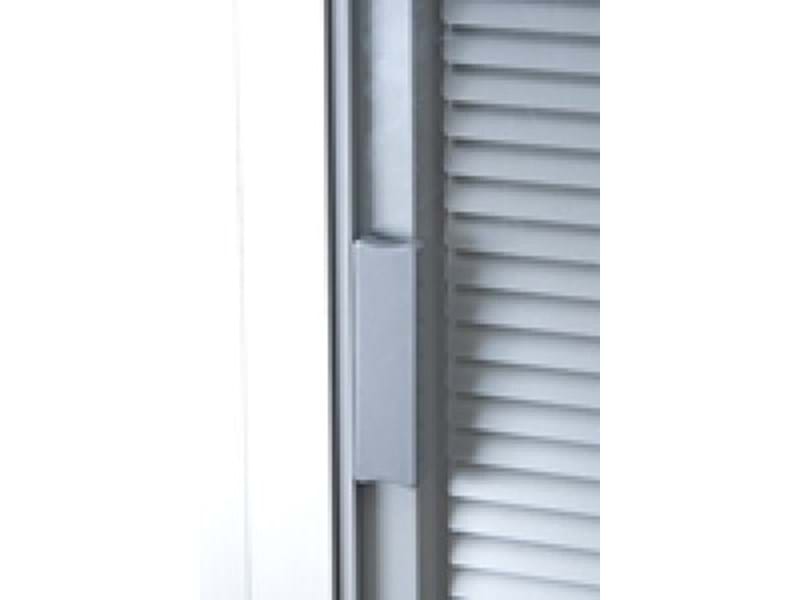 /media/1436/magnetic-blinds.jpg