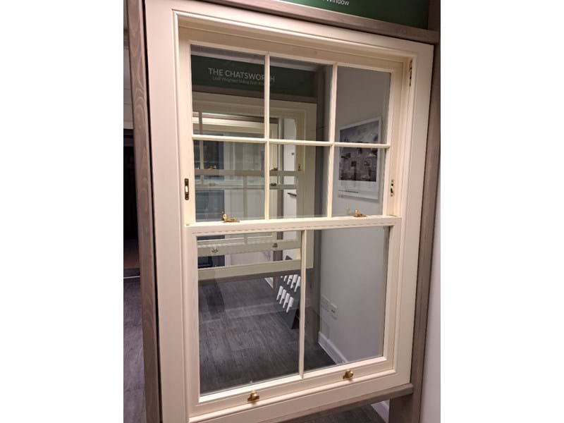 /media/1762/winston-sliding-sash-close-up-3.jpg