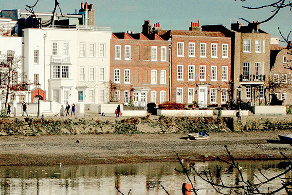 Looking for Windows & Doors in Chiswick?